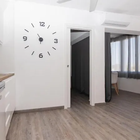 Moderno Apartamento Hasta 4 Personas Wifi Gratis *